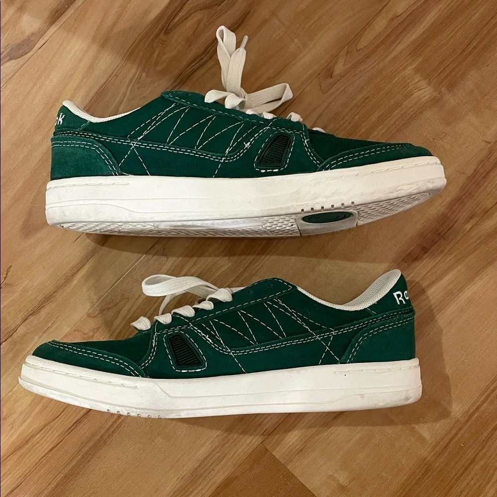 Sneeze x Reebok LT Court 'Viper Green' Sneakers (size 10.5)
